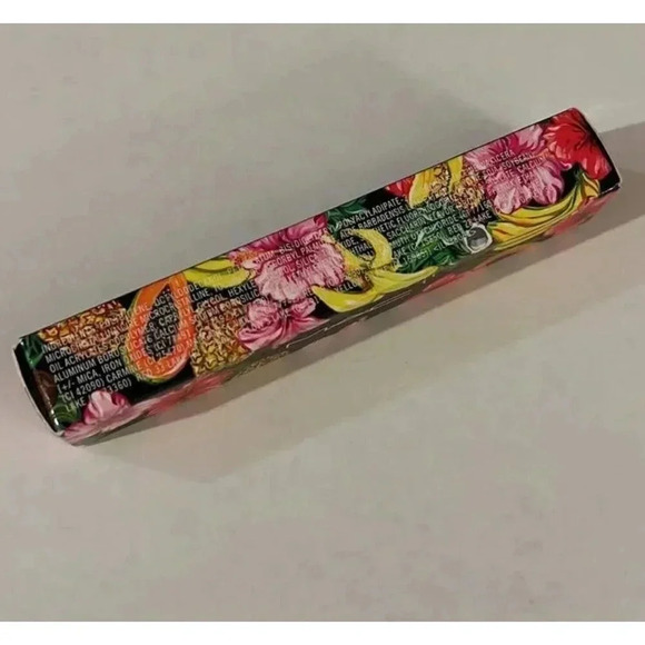 MAC Cosmetics Floral Lip Gloss - Vibrant Pink - Picture 5 of 8